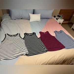 Lot of 4 Old Navy Tanks